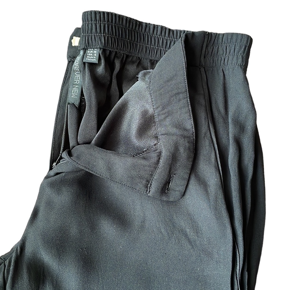 FOREVER NEW Sz10 black slacks with elastic waistband - Picture 3 of 10